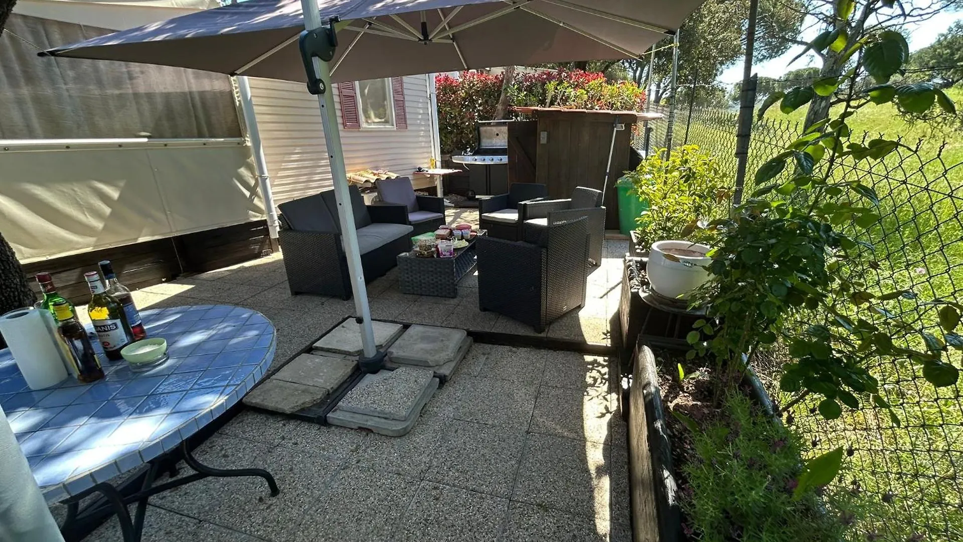 Campsite Mobile-Home Aux Cigales Le Muy 4-6 Personnes,Exterieur Xxl Pergola ,Veranda Salon Jardin