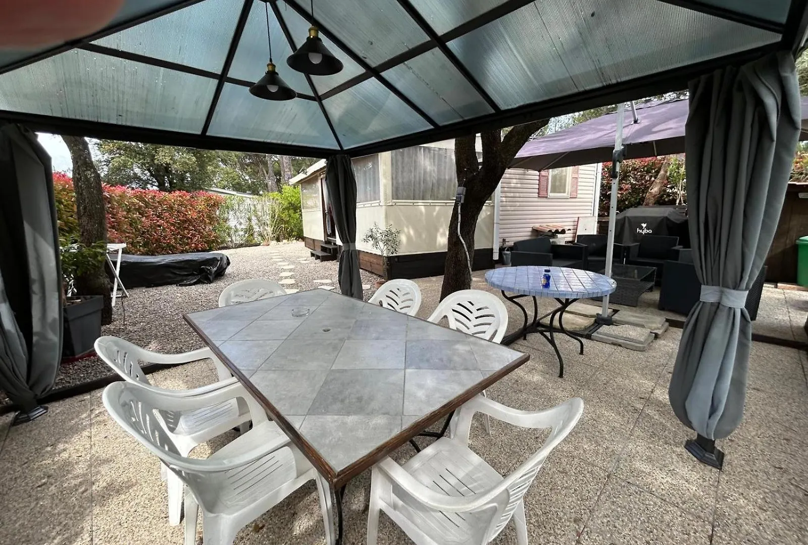 Mobile-Home Aux Cigales Le Muy 4-6 Personnes,Exterieur Xxl Pergola ,Veranda Salon Jardin Campsite
